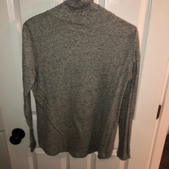 Long sleeve turtleneck - Picture 2 of 2